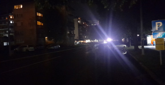 Doboj u polumraku, javna rasvjeta skoro ne radi (VIDEO)