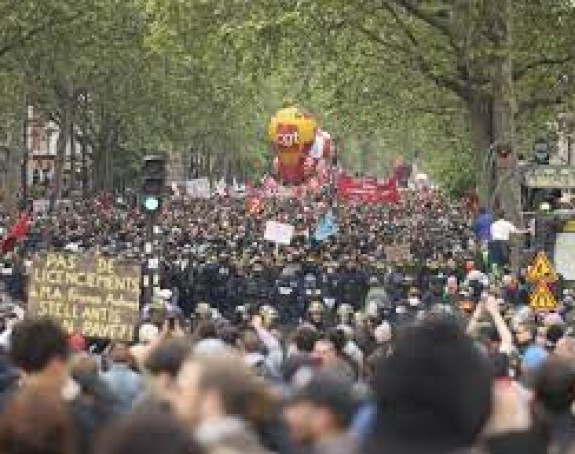 Više od 200.000 demonstranata širom Francuske