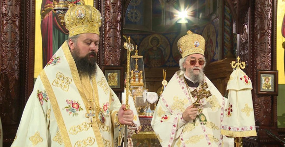 Vaskršnja radost širi se pravoslavnim hramovima i domovima