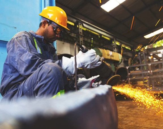 Промет индустрије у марту мањи за 2,5 одстону БиХ