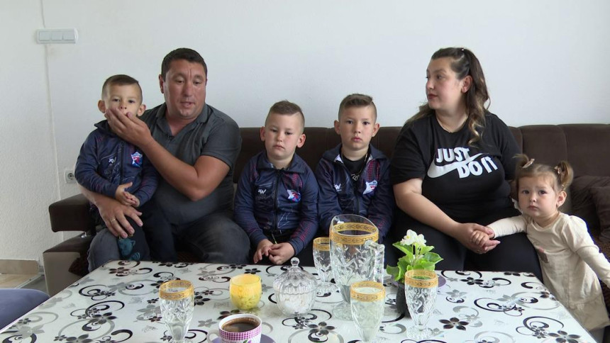 Kuća Arsenovića u D. Crnjelovu puna djece, sloge i ljubavi