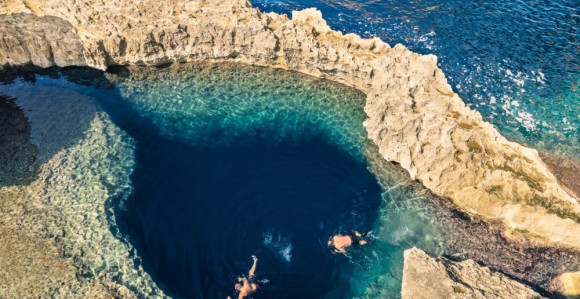 Stvarno postoji: Pronađena "rupa bez dna" (VIDEO)