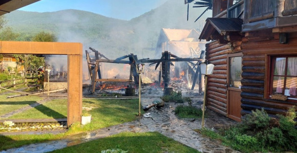 Изгорио ресторан у Рибнику, нема повријеђених