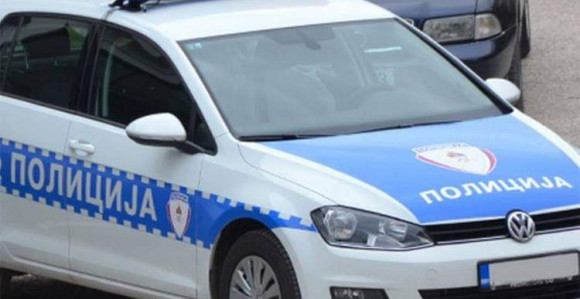 Дубичанин ухапшен након што је напао полицајце