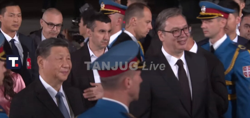 Predsjednik Kine stigao u Beograd, dočekao ga Vučić