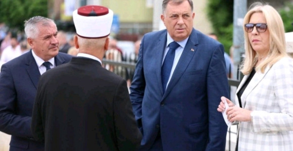 Отварање џамије у Бањалуци: Стигли Додик, Цвијановићева, Вишковић...