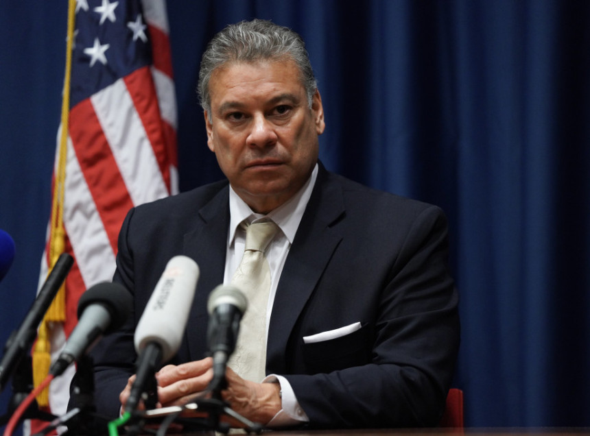 Eskobar: Nisam smijenjen, idem krajem mjeseca