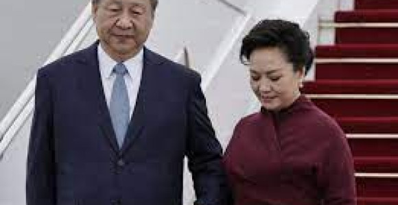 Prva dama Kine bila poznatija od supruga Si Đinpinga