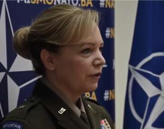 Primopredaja komande NATO štaba u Sarajevu