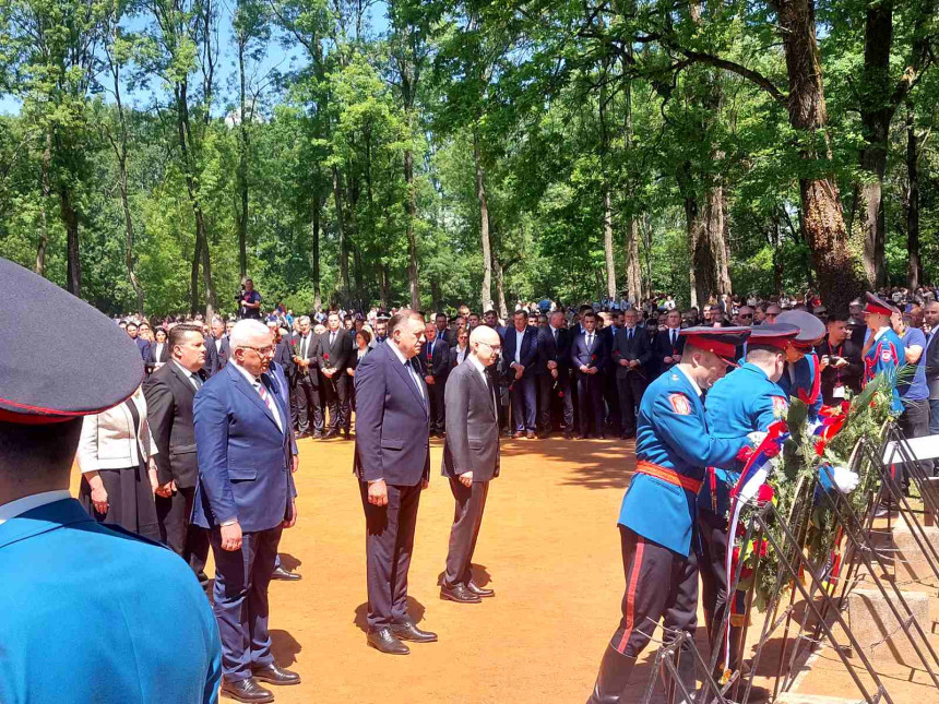 Dan sjećanja na žrtve ustaškog zločina u NDH (UŽIVO)