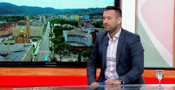 Grmuša upozporava: Kršite prava oko 100.000 ljudi