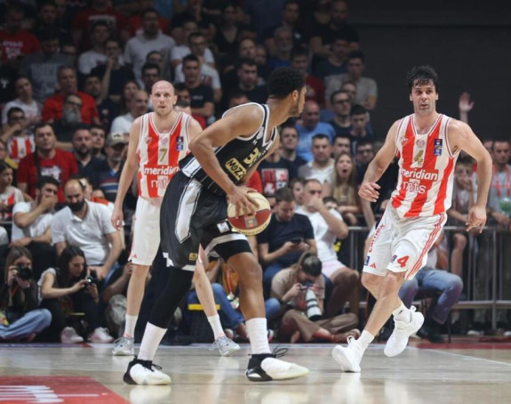 Košarkaši Zvezde nakon velike drame "slomili" Partizan