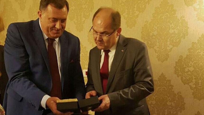 Šmit u izveštaju SB UN optužio Srpsku i Dodika da "aktivno podrivaju" BiH