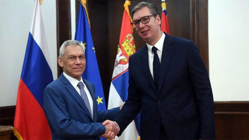 Vučić sa Harčenkom o destabilizaciji regiona