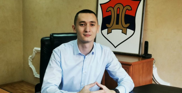 Da je vlast bila sposobna mladi ljudi bi ostali