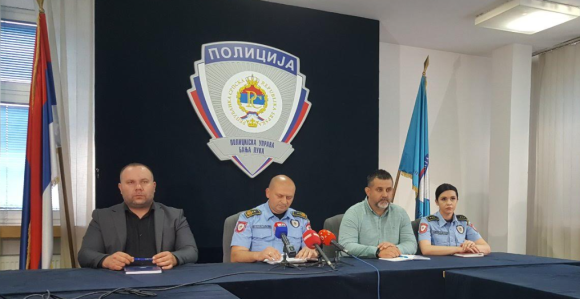 Потрага за десет особа због крађе два милиона КМ