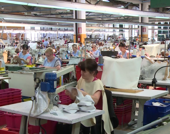 Власт само обећава. привреда не би постојала без Србије, Њемачке...