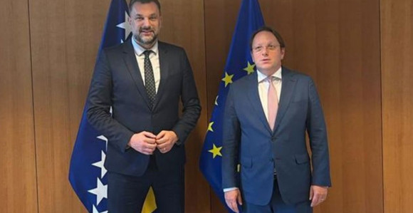 Varhelji i Konaković objavili zajedničko saopštenje o Srebrenici