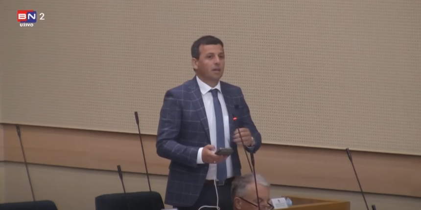 Dodik prozivao velike sile, sada smo u velikim problemima