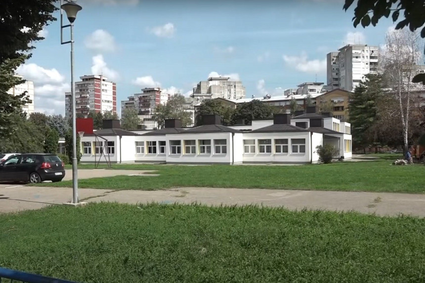 Učenik pretučen palicama ispred banjalučke škole