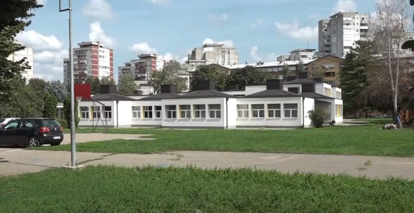Učenik pretučen palicama ispred banjalučke škole