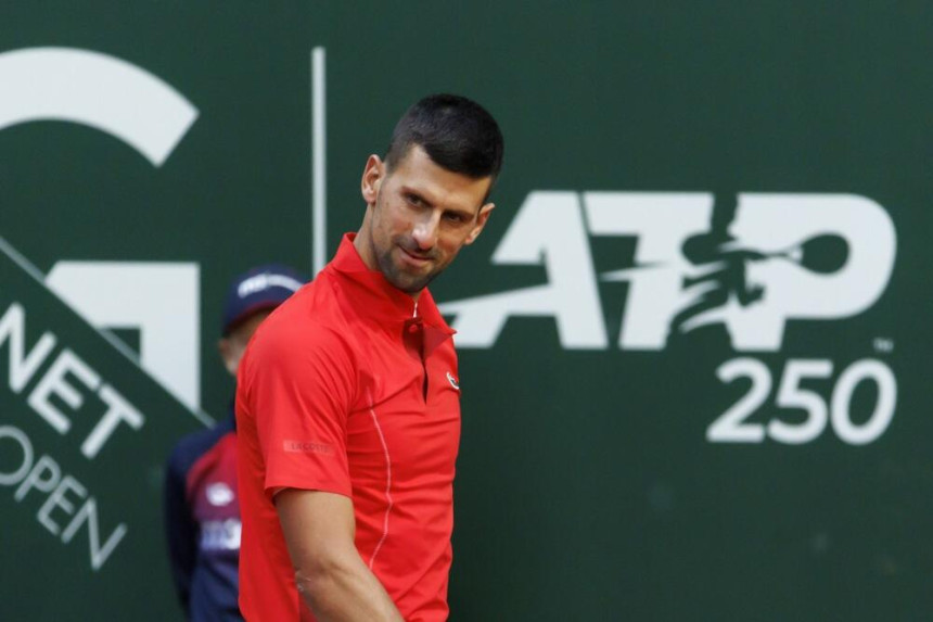 Đoković protiv Mahača za finale turnira u Ženevi