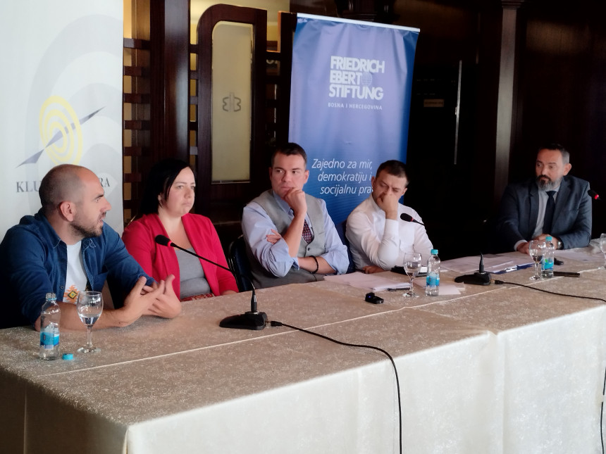 Svaki četvrti građanin opravdava napade na novinare