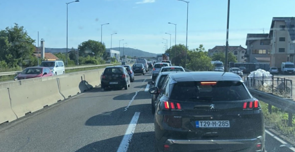 Teška nesreća na ulazu u Laktaše, poginuo muškarac