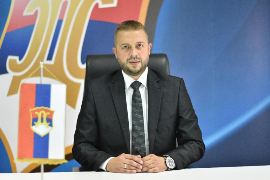 Bošnjački delegati drže Dom naroda u BiH