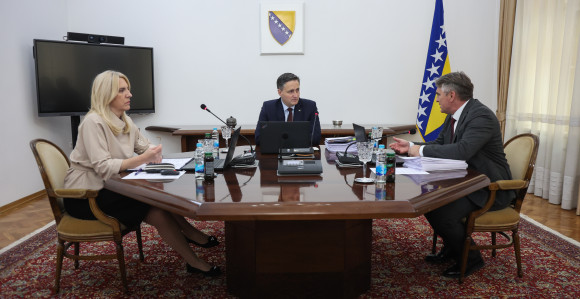 Cvijanović za smjenu Lagumdžije, Komšić i Bećirović protiv