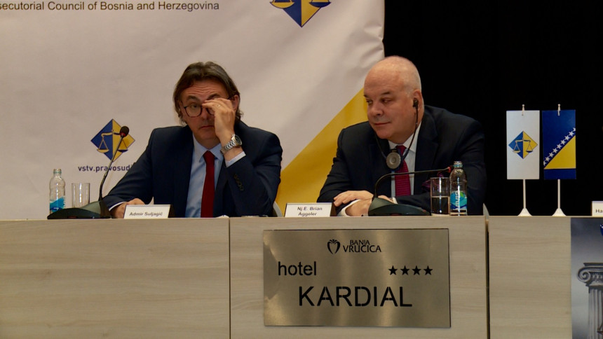 Brojni problemi u pravosuđu, 300.000 predmeta čeka