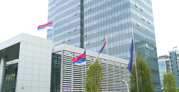 Vlast Srpske povukla sporni zakon, dobila pohvale od EU