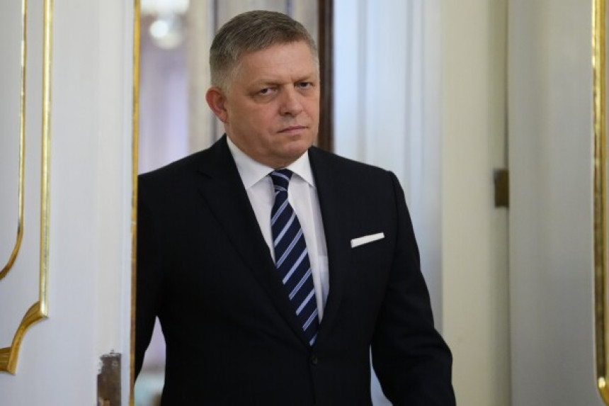 Slovački premijer pušten iz bolnice na kućno liječenje