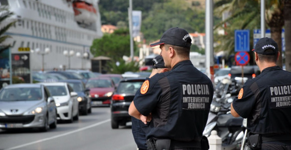 Službenik banke pronevjerio 870 hiljada evra