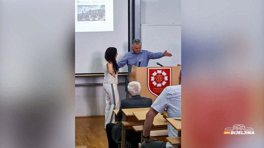 Bijeljina: Skandal na promociji diplomaca, reagovala policija