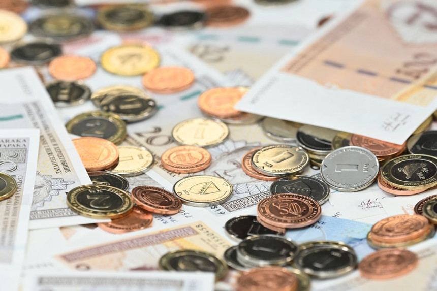 BiH za tri mjeseca od nafte zgrnula oko 300 miliona KM