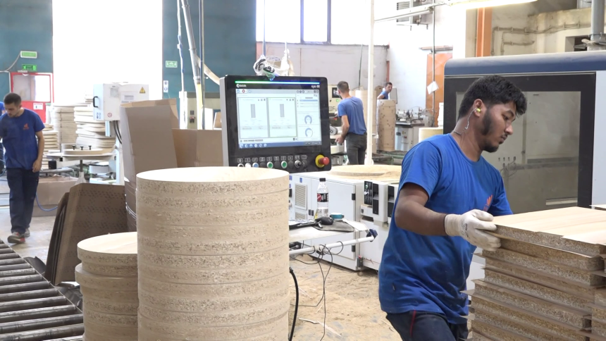 Naši radnici odlaze, a stranci dolaze: 929 dozvola izdato