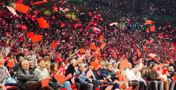 Košarkaši Crvene Zvezde još jednom pobijedili Partizan