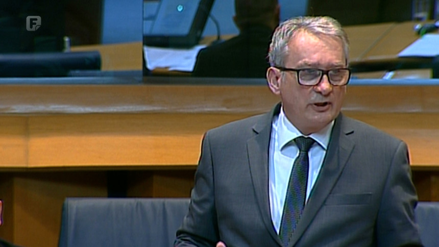 Zabrana izlaska SDS-a na izbore je direktna pomoć Dodiku