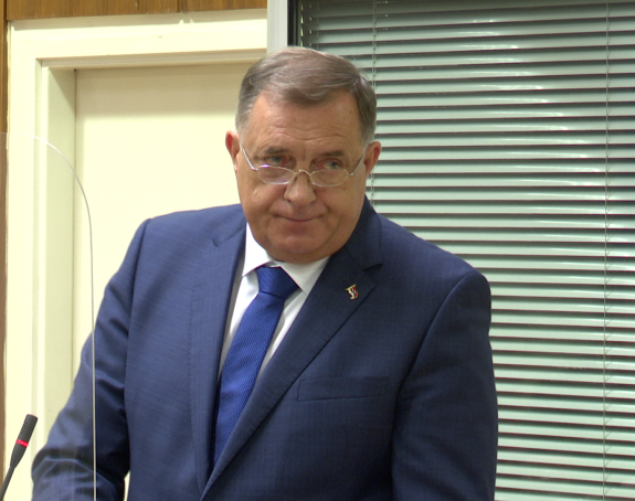 Dodik svjedok odbrane na suđenju Obrenu Petroviću