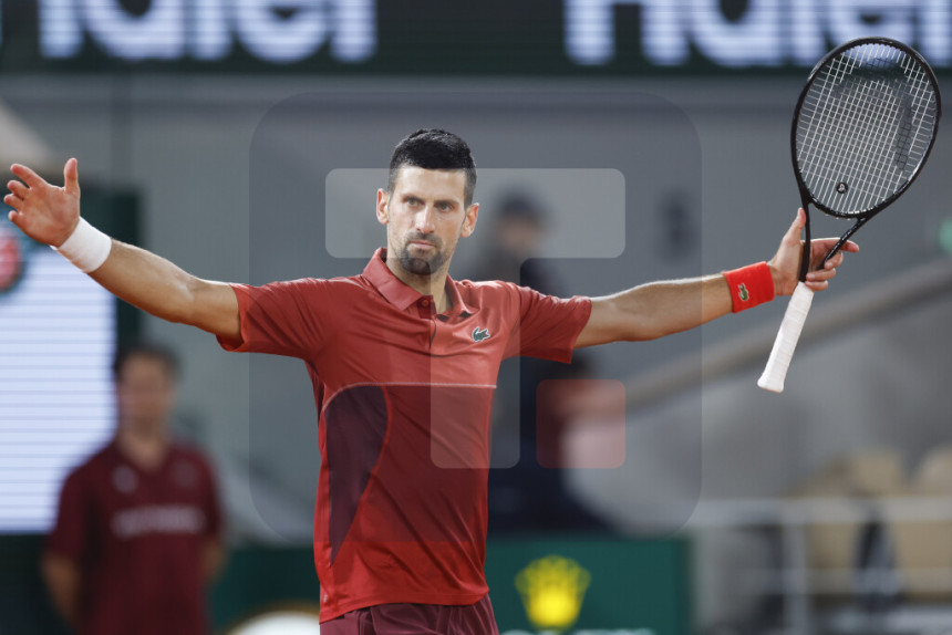 Novak Đoković nakon povrede operisao koljeno u Parizu
