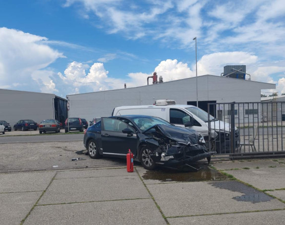 Sudar dva vozila kod Bijeljine, pet osoba povrijeđeno