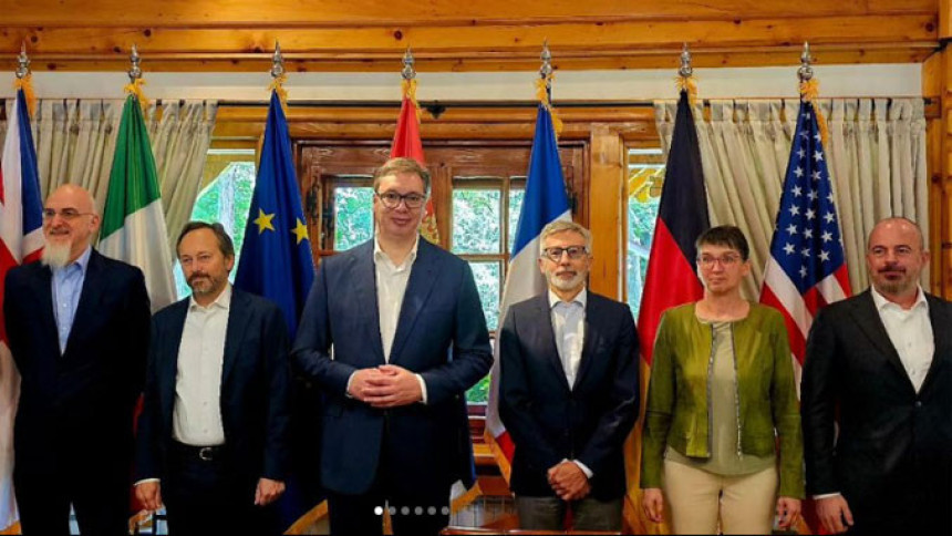 Александар Вучић са амбасадорима Квинте о Србији и региону