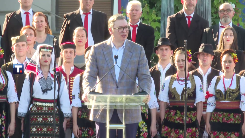 "Нико неће моћи да уништи српско јединство и прави кораке уназад"