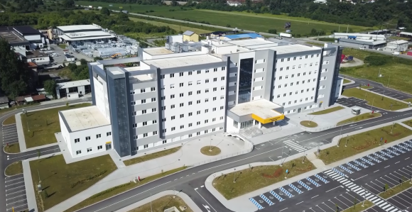 Doboj: Bolnica još nije u funkciji, dug preko 36 miliona