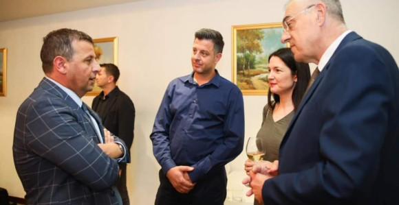 Srdačan susret opozicije sa ruskim ambasadorom