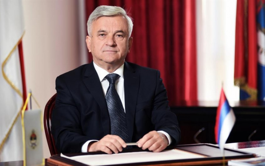 Čubrilović o boravku u Kini i susretu sa robotom