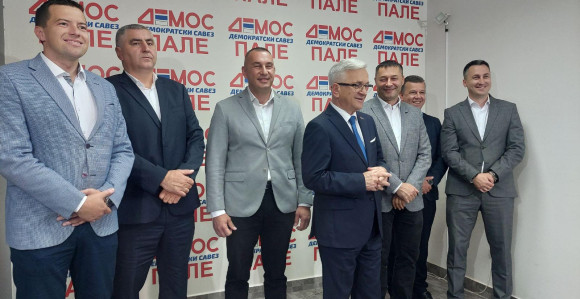 Pale prva opština gdje su se razišli SNSD i Demos