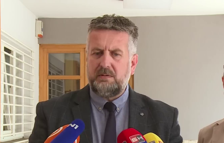 Odnos SNSD-a i Heleza je "tražili ste - gledajte"