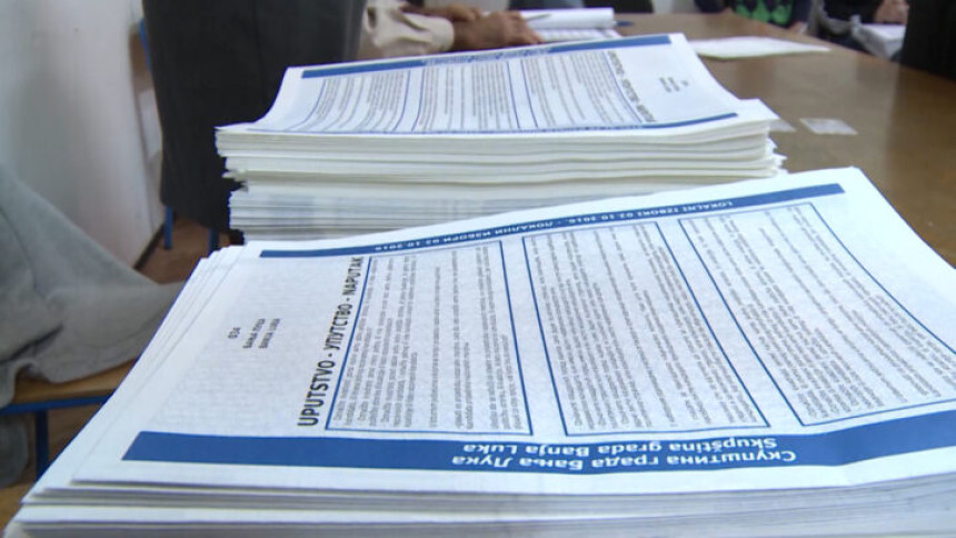 Ti meni donaciju, ja tebi tender: Kako stranke troše javni novac?